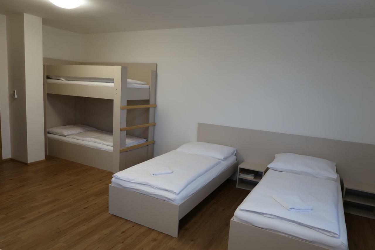 Apartman Matyas Drnholec Exterior foto